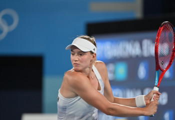 Kazakhstan's Rybakina reaches quarters of Wimbledon 