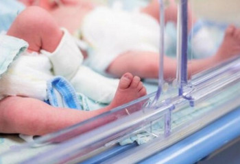 COVID-19 вакцинасына байланысты әлемде бала туудың төмендегені байқалады - фейк