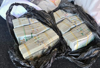 Қазақстаннан заңсыз ақша әкетпек болған шетелдік ұсталды