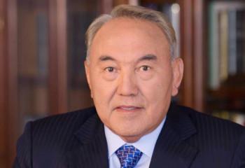 Нурсултан Назарбаев принял поздравительные письма в честь своего дня рождения