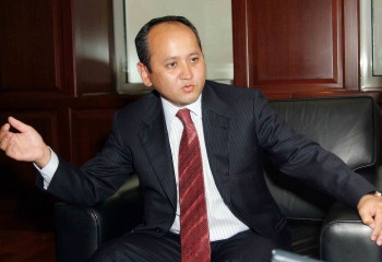 Французский журнал опубликовал статью о беглом олигархе Мухтаре Аблязове