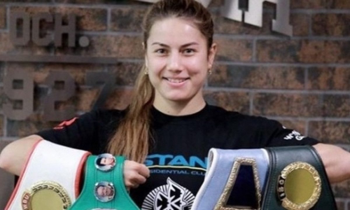 Казахстанская чемпионка мира по боксу Фируза Шарипова дебютирует в ММА