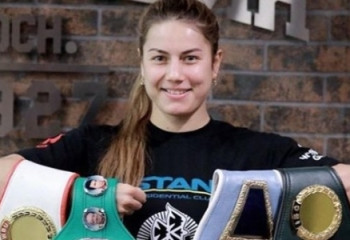 Казахстанская чемпионка мира по боксу Фируза Шарипова дебютирует в ММА