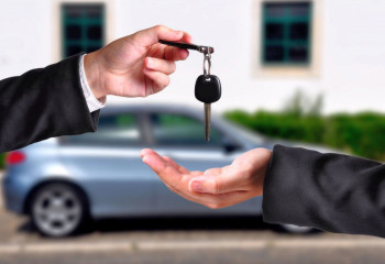 Kazakhstani car dealers sell almost 12 thousand cars in June