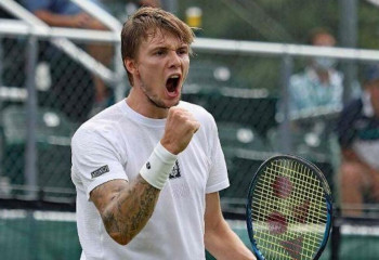 Александр Бублик АҚШ-тағы турнирде ширек финалға шықты