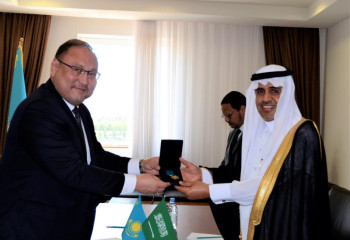 Kazakh acting Minister of Foreign Affairs meets with Ambassador of Saudi Arabia