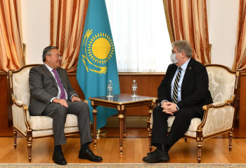 Kazakh Foreign Minister received Ambassador of Slovakia  