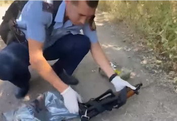 Зиратқа жасырған. Жамбылда қару-жарақ табылды