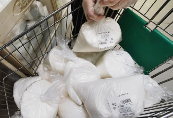 «Битву» за сахар сняли на видео в Караганде