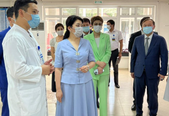 Денсаулық сақтау министрі Шымкенттегі кардиоорталыққа барды