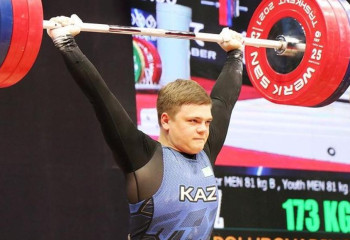 Азия чемпионатында ауыр атлетикадан қазақстандық жастар үшінші алтын алды