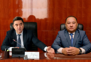 Пара сұрап сотталған шенеунік апелляциялық шағым берді