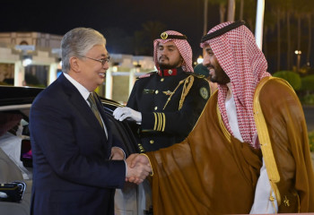 Қазақстан Президентін қарсы алу рәсімі