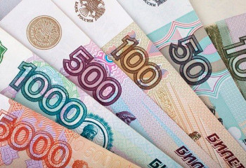 Банкам Казахстана разрешили вывозить рубли, накопившиеся к началу июля