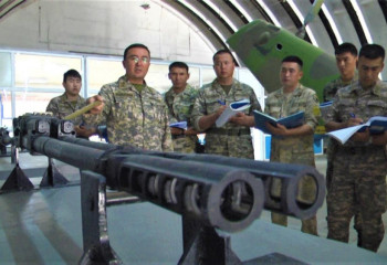 Әуе қорғанысы күштерінің сержанттары кәсіби шеберліктерін жетілдіріліп жатыр