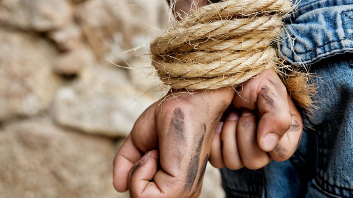 Около 100 расследований в год проходит в рамках борьбы с торговлей людьми в РК 