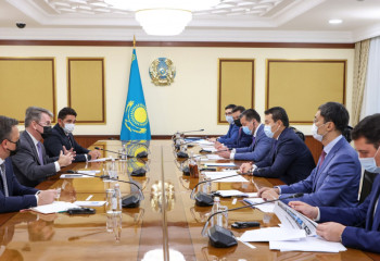 Әлихан Смайылов Honeywell компаниясының басшылығымен кездесу өткізді