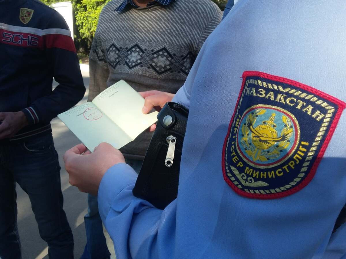 310 иностранцев нарушили миграционное законодательство в Алматы