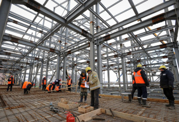 Алматыда құрылыс алаңында төтенше оқиға болып, бір жұмысшы көз жұмды