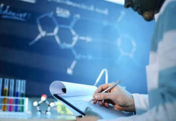 Магистратура емтиханында 61 адамның нәтижесі жойылды