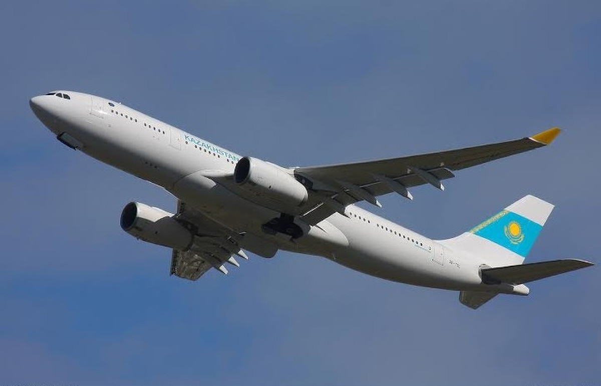 Air Astana оштрафовали за задержку рейсов