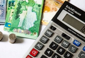 Казахстанцам в прошлом году выплатили более 330 миллиардов тенге в качестве соцвыплат