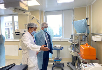 Вице-министр здравоохранения посетил столичную поликлинику №9 