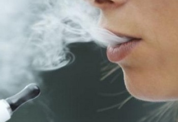 Почему в Казахстане хотят запретить вейп?