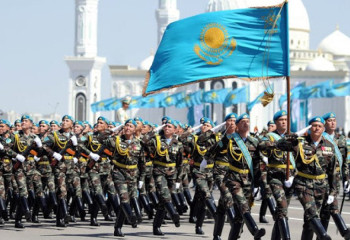Deputy Defense Minister reports on development of digitalization in Kazakh Army 