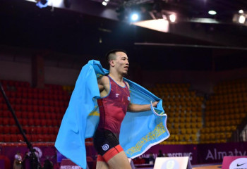 Kazakh wrestlers win 9 medals in Bucharest 