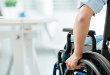 Мүгедектігі бар адамдардың 11 мыңнан астамының құқықтары қорғалды – Бас прокуратура