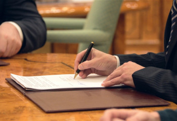 Главы МИД Казахстана и Андорры подписали соглашение о взаимном освобождении от визовых требований 