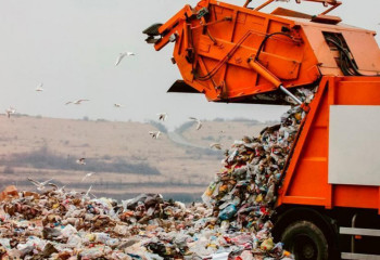 Өскеменнің қоқыс полигондары әлдеқашан толып кеткен - эколог