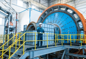 Запущена вторая фаза золотоизвлекательной фабрики Акбакай