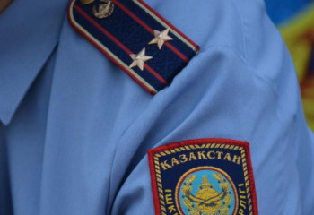 Смерть двоих детей и их матери расследует полиция Алматы