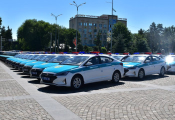 Свыше 80 столичных водителей управляли авто с подложными госномерами