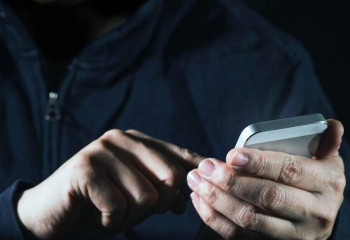 Мошенники, представлявшиеся Министром, звонили сотрудникам МИИР и предлагали повышение 