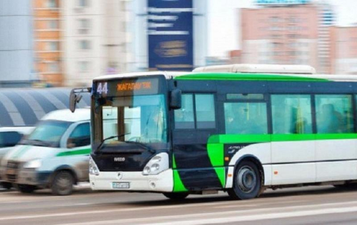 Движение восьми автобусных маршрутов изменили в столице