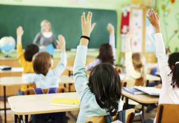 1500 балаға арналған мектепте 3000 бала оқиды – мектеп директоры 