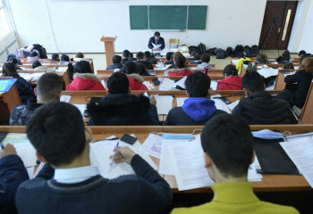 Более двух тысяч грантов выделяет Фонд «Қазақстан халқына» для выпускников школ и студентов