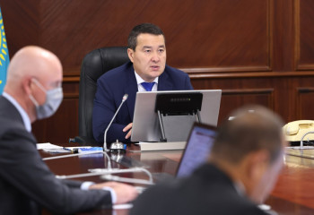 Kazakh PM instructs to strengthen support for enterprises of manufacturing sector