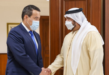 Үкімет басшысы Қазақстанда ірі автожол жобаларын жүзеге асыру мәселесін талқылады