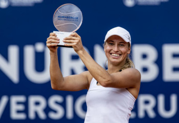 Юлия Путинцева вышла в четвертьфинал на турнире в Торонто