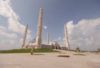 В Нур-Султане открылась Республиканская мечеть, вошедшая в 10 крупнейших мечетей мира