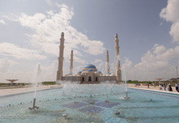 Елордада 235 мың адам сиятын жаңа мешіт ашылды