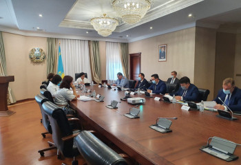 Вопросы суицида обсудили на Нацкомиссии по делам женщин 