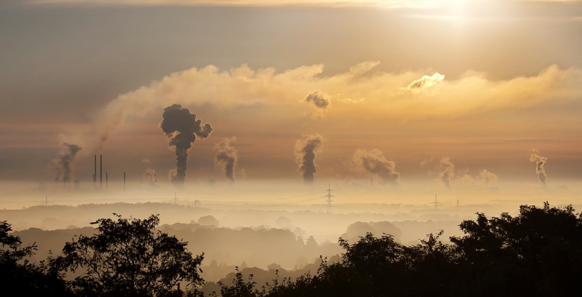 Загрязнение воздуха в Актау подтвердили специалисты
