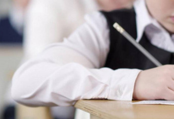 Биыл 1-cынып оқушылары «Әліппе» мен «Ана тілін» ғана оқиды