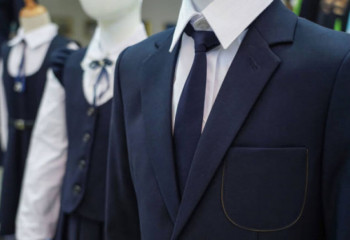 Аймағамбетов ұлына мектеп формасын қанша теңгеге алды