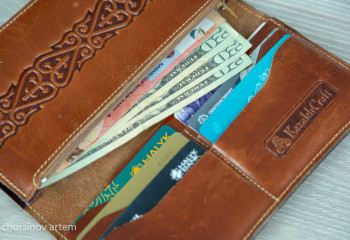 Қор нарығында доллар бағамы өсті